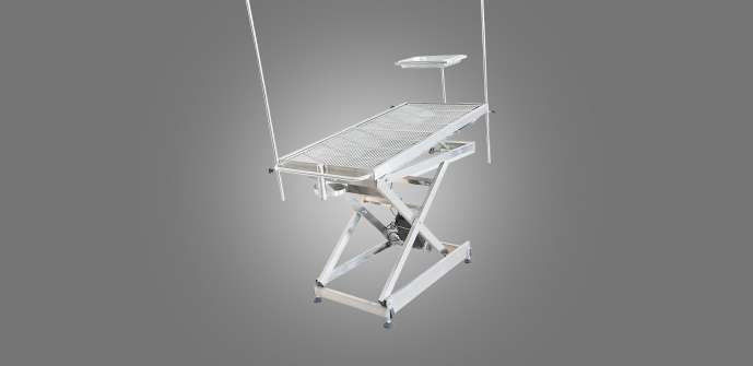 SS304 Peralatan Bedah Medis Stainless Steel Veterinary OT Table V Type Vet Ot Table